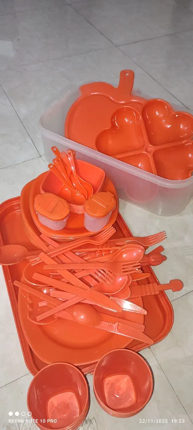 ظرف مسافرتی ۸ نفره|ظروف نگهدارنده، پلاستیکی، یکبارمصرف|مشهد, مشکینی (شهرک غرب)|دیوار