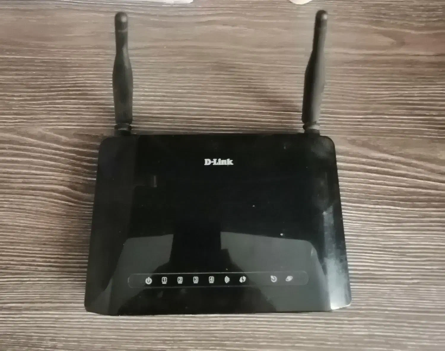 مودم D-Link وایفای مشابه نو مناسب خط ثابت|مودم و تجهیزات شبکه|مشکیندشت, |دیوار