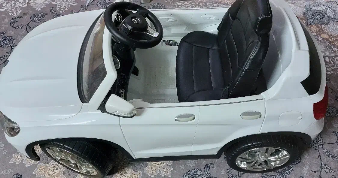 ماشین شارژی و کنترلی|اسباب‌‌بازی|شازند, |دیوار