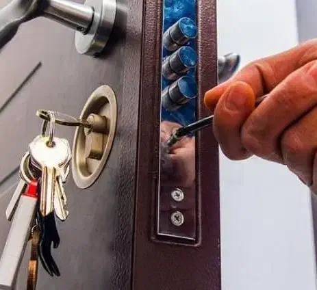 کلید سازی سیار و ثابت(شاه کلید)|خدمات پیشه و مهارت|یاسوج, |دیوار