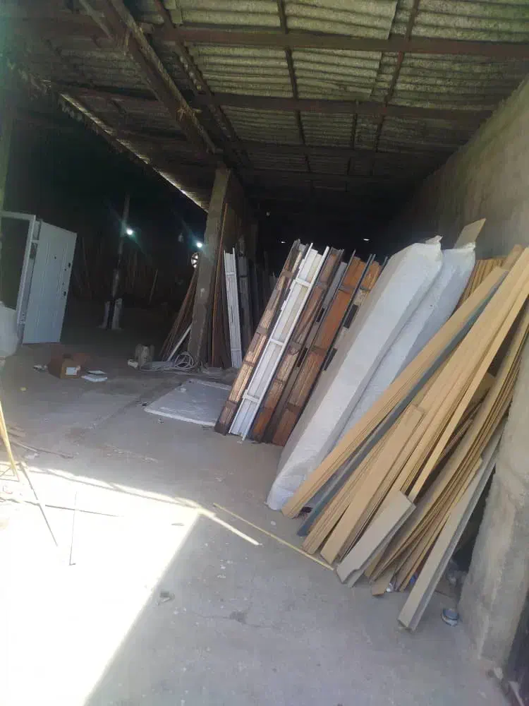 سوله صنعتی ۳۰۰متر بافت شهری|اجارهٔ دفتر صنعتی، کشاورزی، تجاری|شاهدشهر, |دیوار