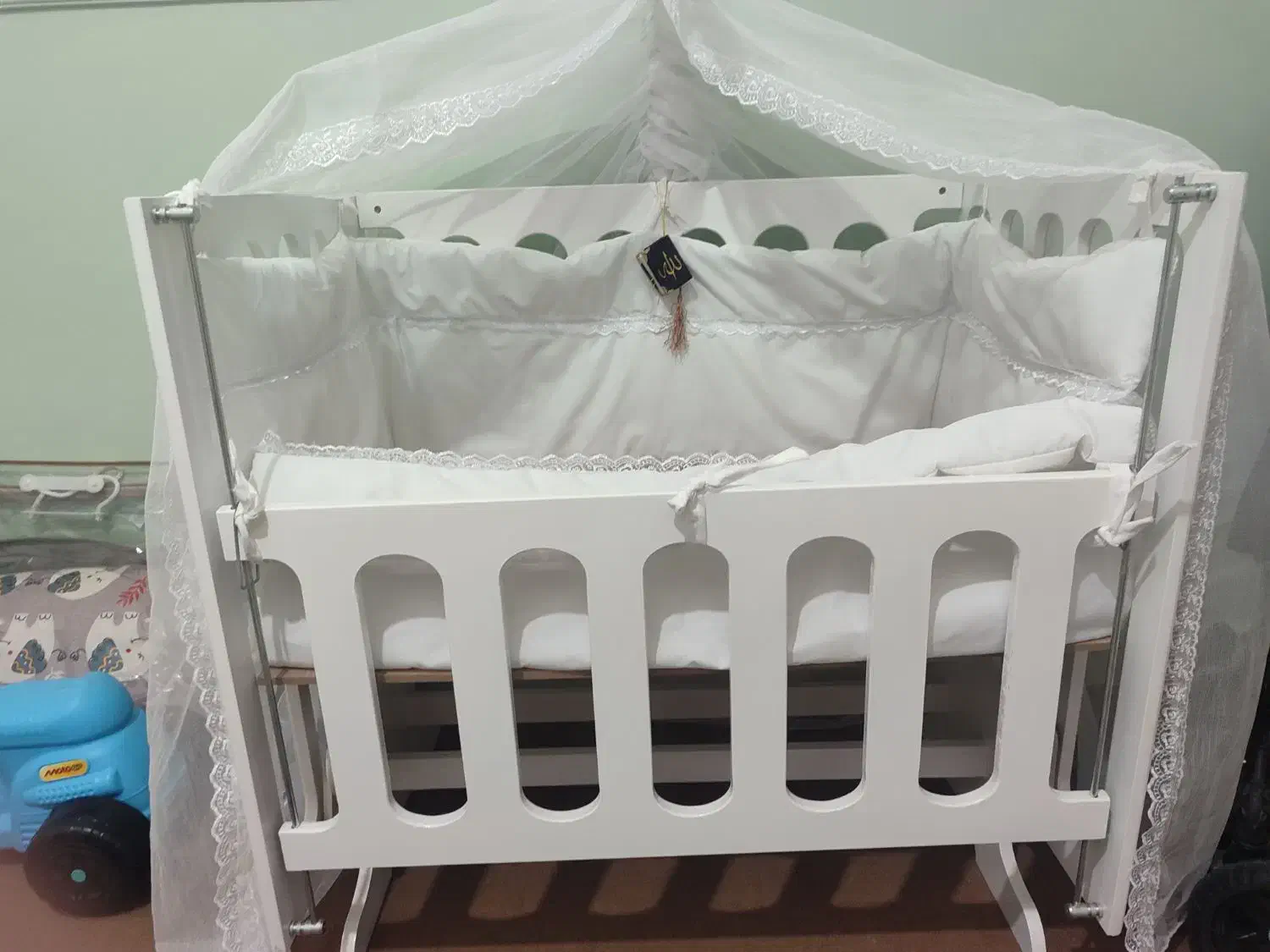 گهواره و تخت کنار مادر|تخت و صندلی بچه|محمدیه-قزوین, |دیوار