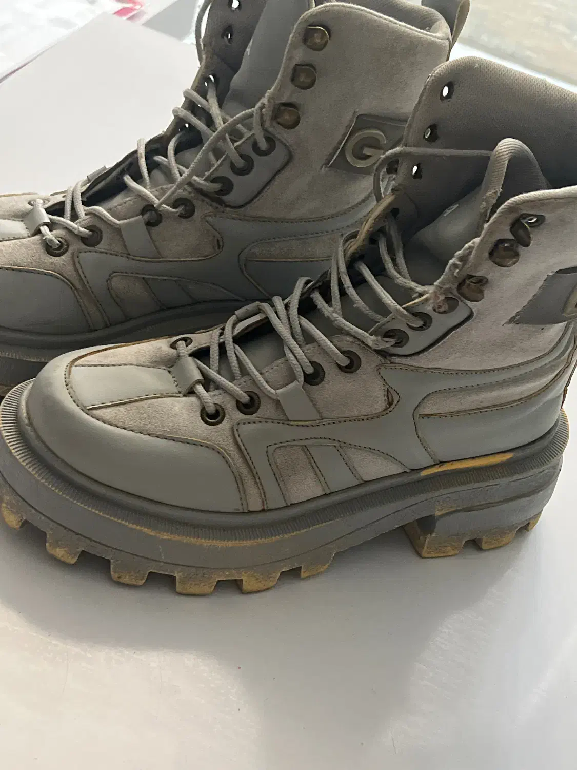 کفش بوت|کیف، کفش، کمربند|شاهین‌شهر, شهرک میلاد|دیوار