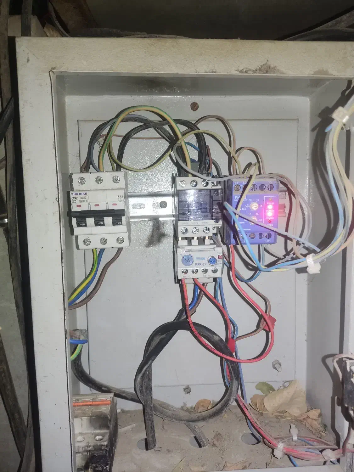 برقکار صنعتی و ساختمانی|خدمات پیشه و مهارت|اسلام‌شهر, شهرک قائمیه|دیوار