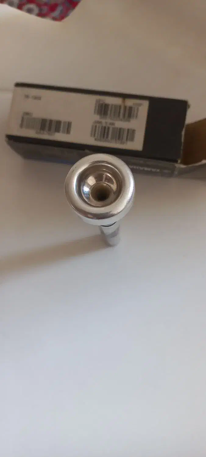 سرساز ترومپت یاماها 18c4|سازهای بادی|اصفهان, پروین|دیوار