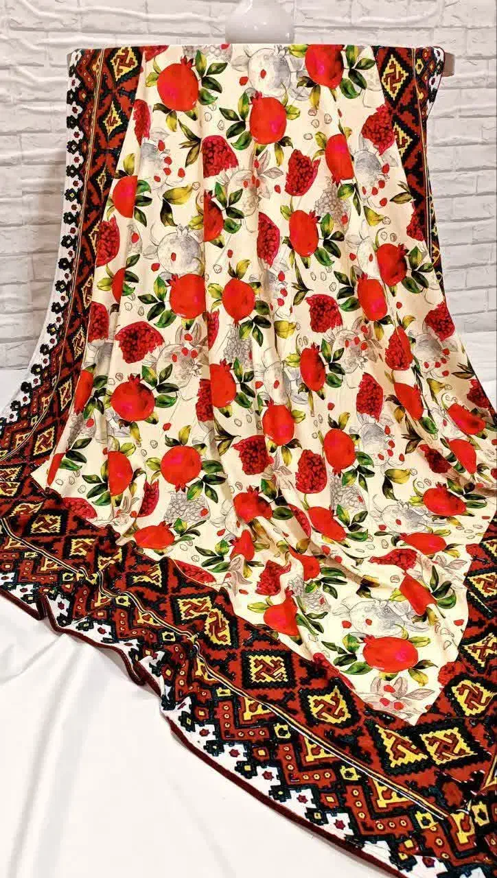 رومیزی یلدایی اندازه ۱/۵در ۱/۵ جنس مخمل پورشه .|پرده، رانر، رومیزی|سنندج, |دیوار