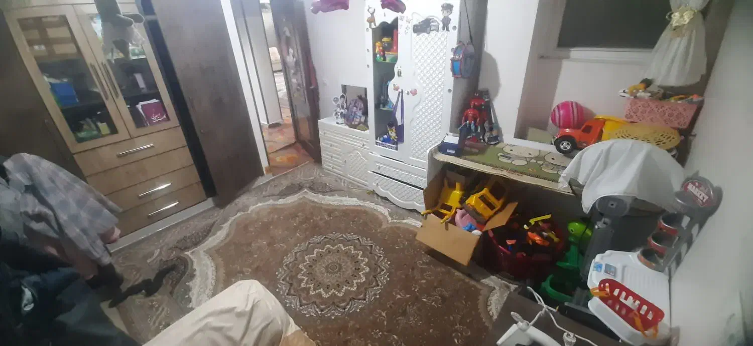 فدک ۱۲۱متری تک واحدی|فروش آپارتمان|شاهین‌شهر, فدک|دیوار