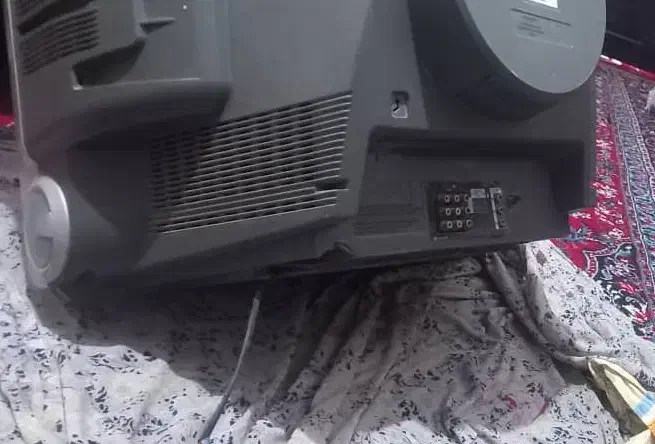 تلویزیون سامسونگ ۲۱ اینج|تلویزیون و پروژکتور|زابل, |دیوار