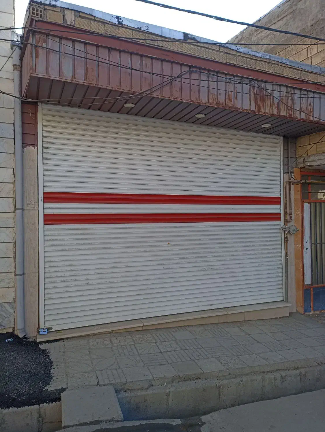 مغازه ۵۵ متری خیابان ۴۵متری بسیج|فروش مغازه و غرفه|بروجرد, |دیوار