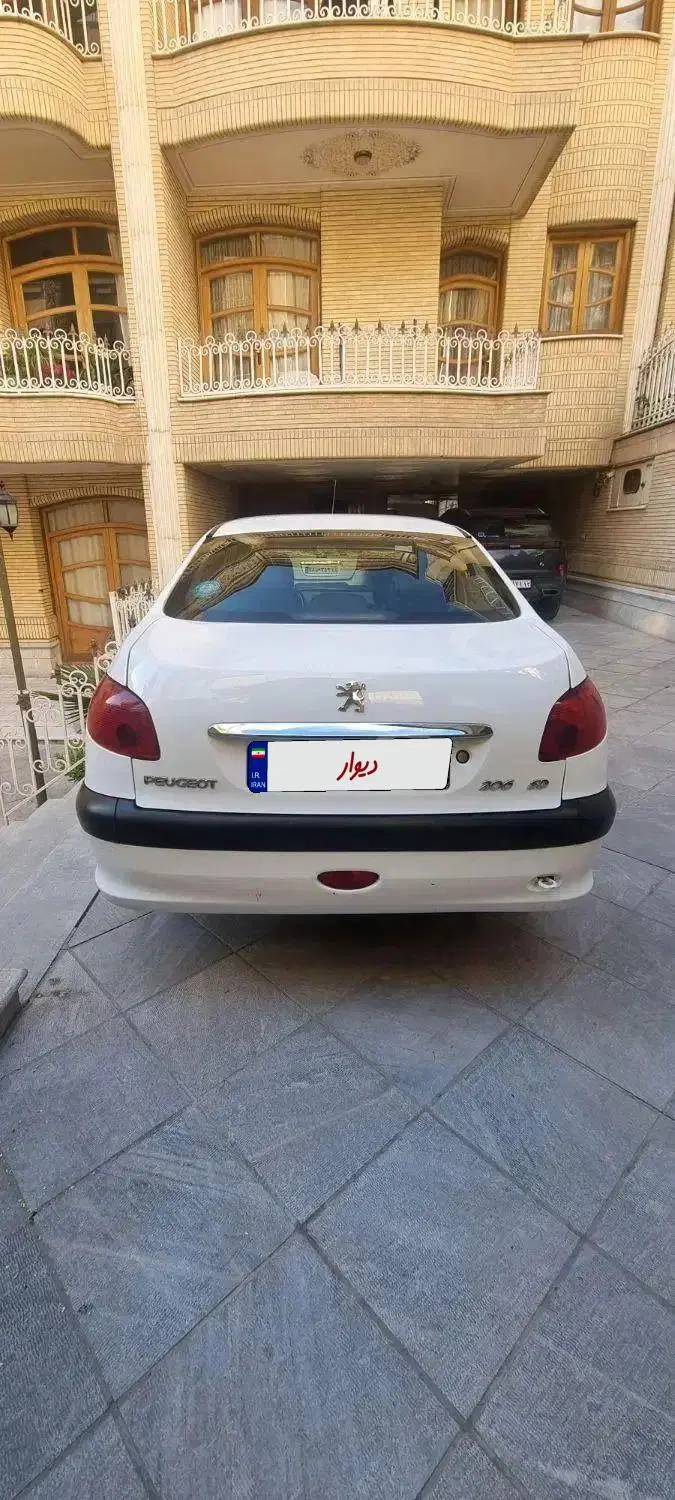 پژو Sd v8 مدل ۹۸ بدون رنگ خانگی|خودرو سواری و وانت|اصفهان, خلجا|دیوار