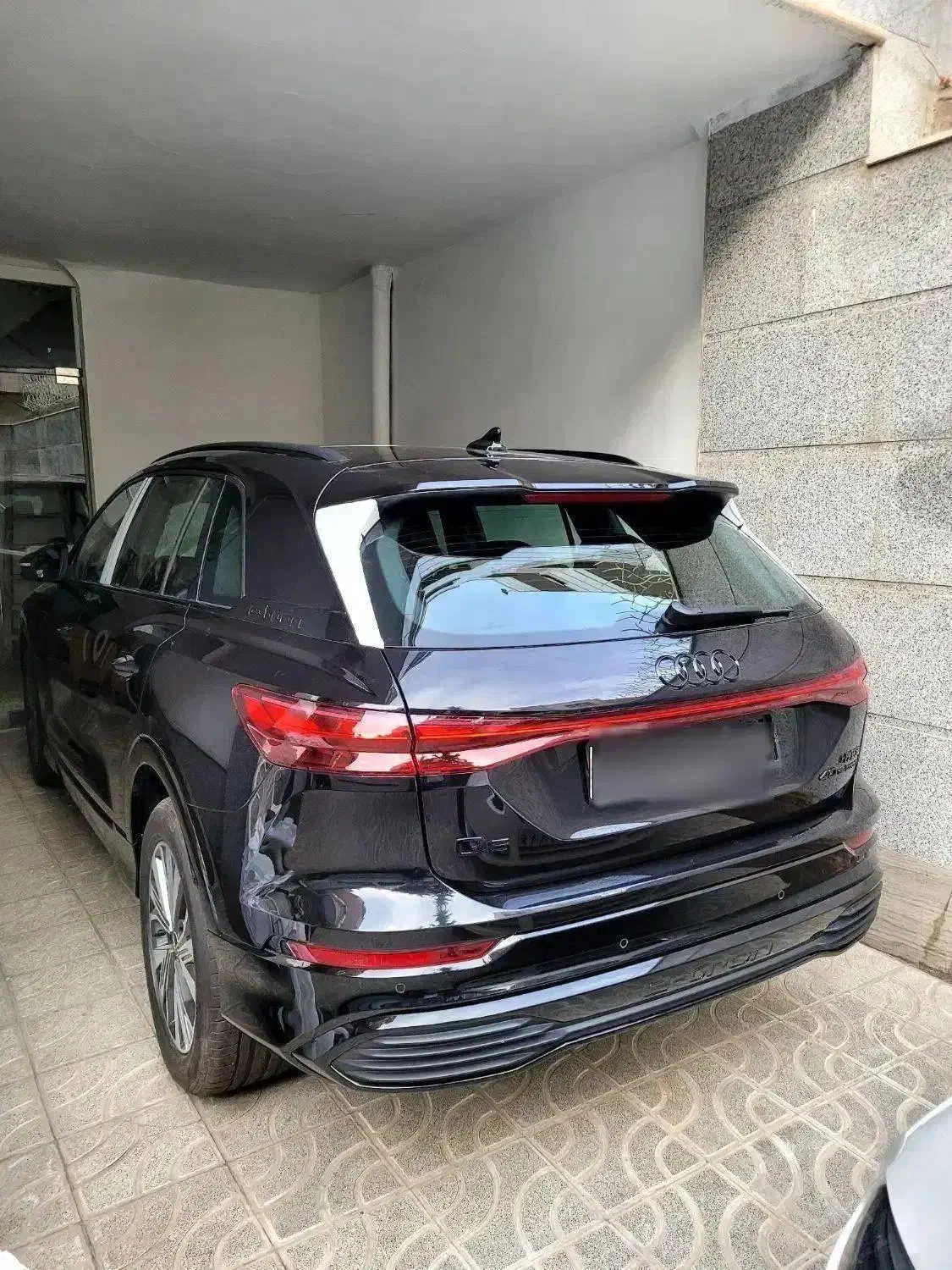 آئودی کیو 5 ای ترون، مدل ۲۰۲۴|خودرو سواری و وانت|مشهد, سرافرازان|دیوار