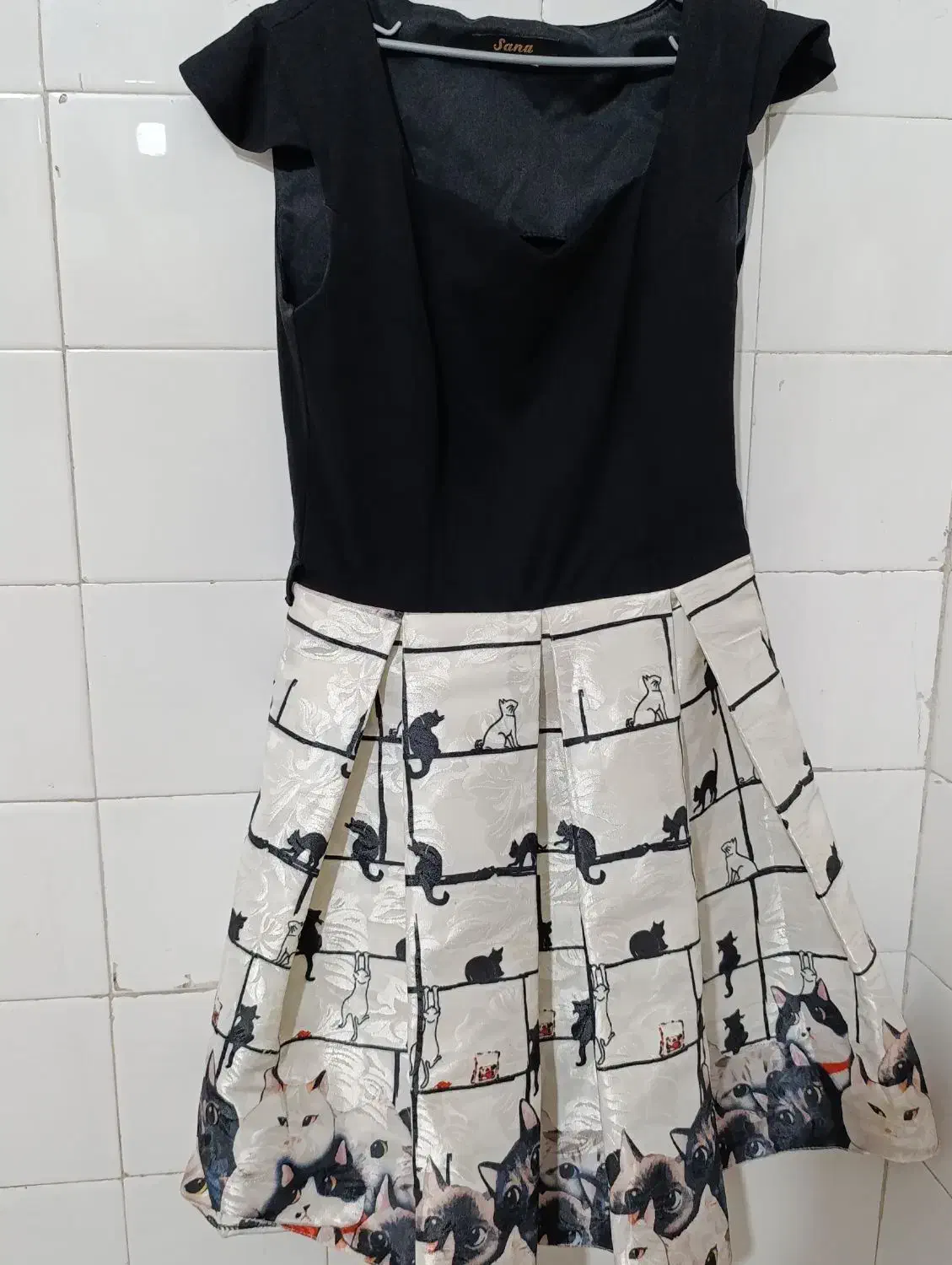 لباس مجلسی|لباس|تربت جام, یحیی آباد|دیوار