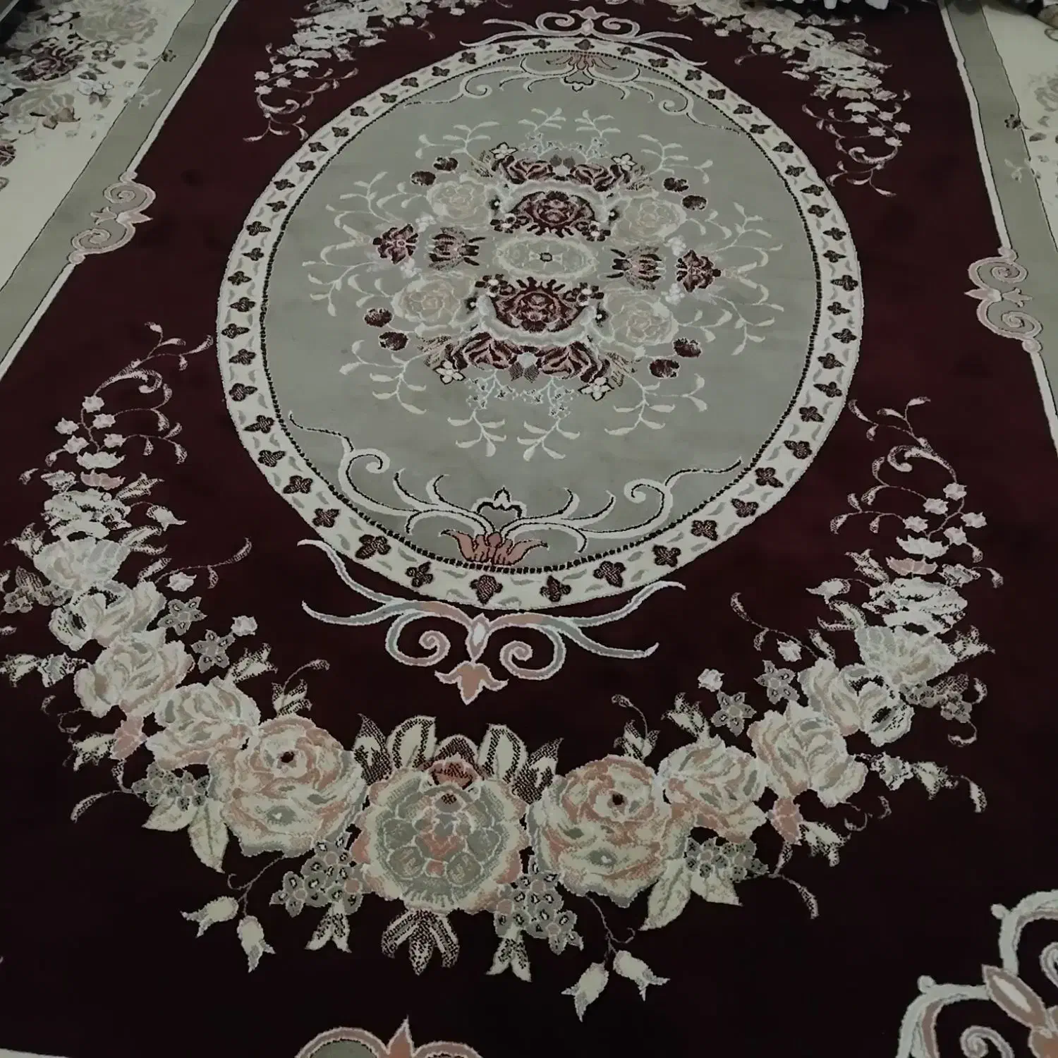 فرش|فرش|گلبهار, شهر جدید گلبهار|دیوار