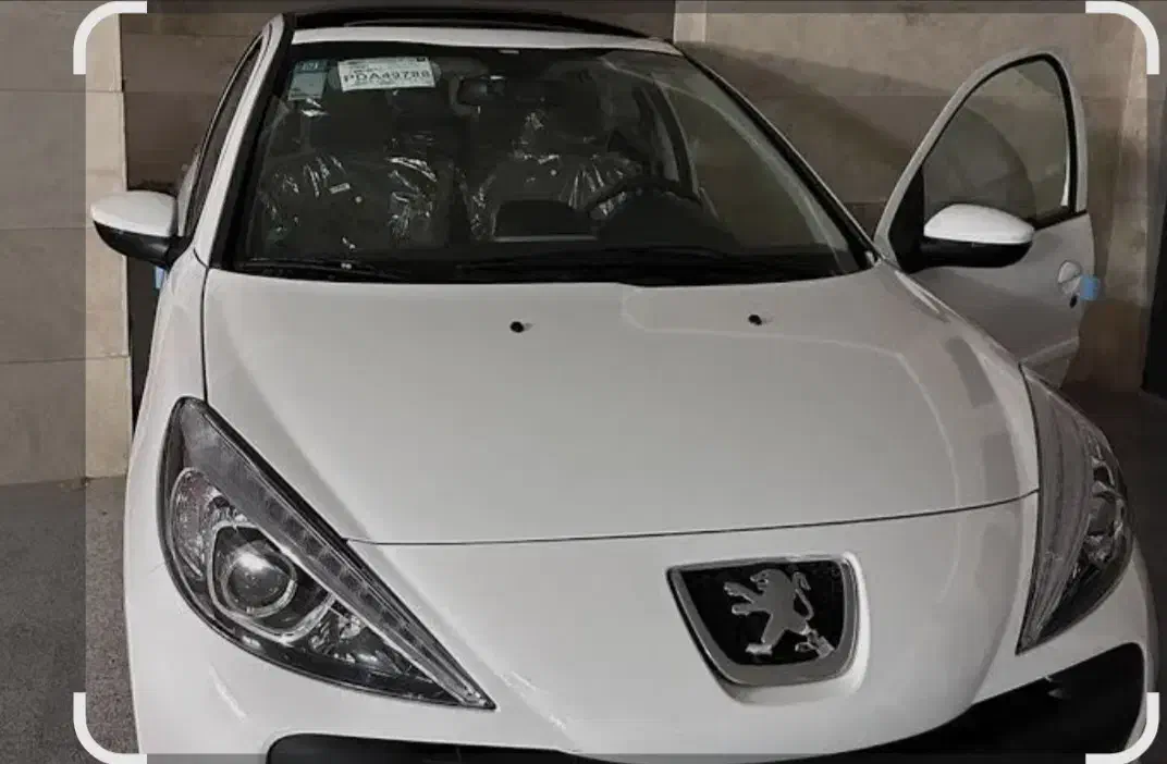 حواله خودرو پژو ۲۰۷ سقف شیشه ای .tu5|خودرو سواری و وانت|بروجرد, |دیوار