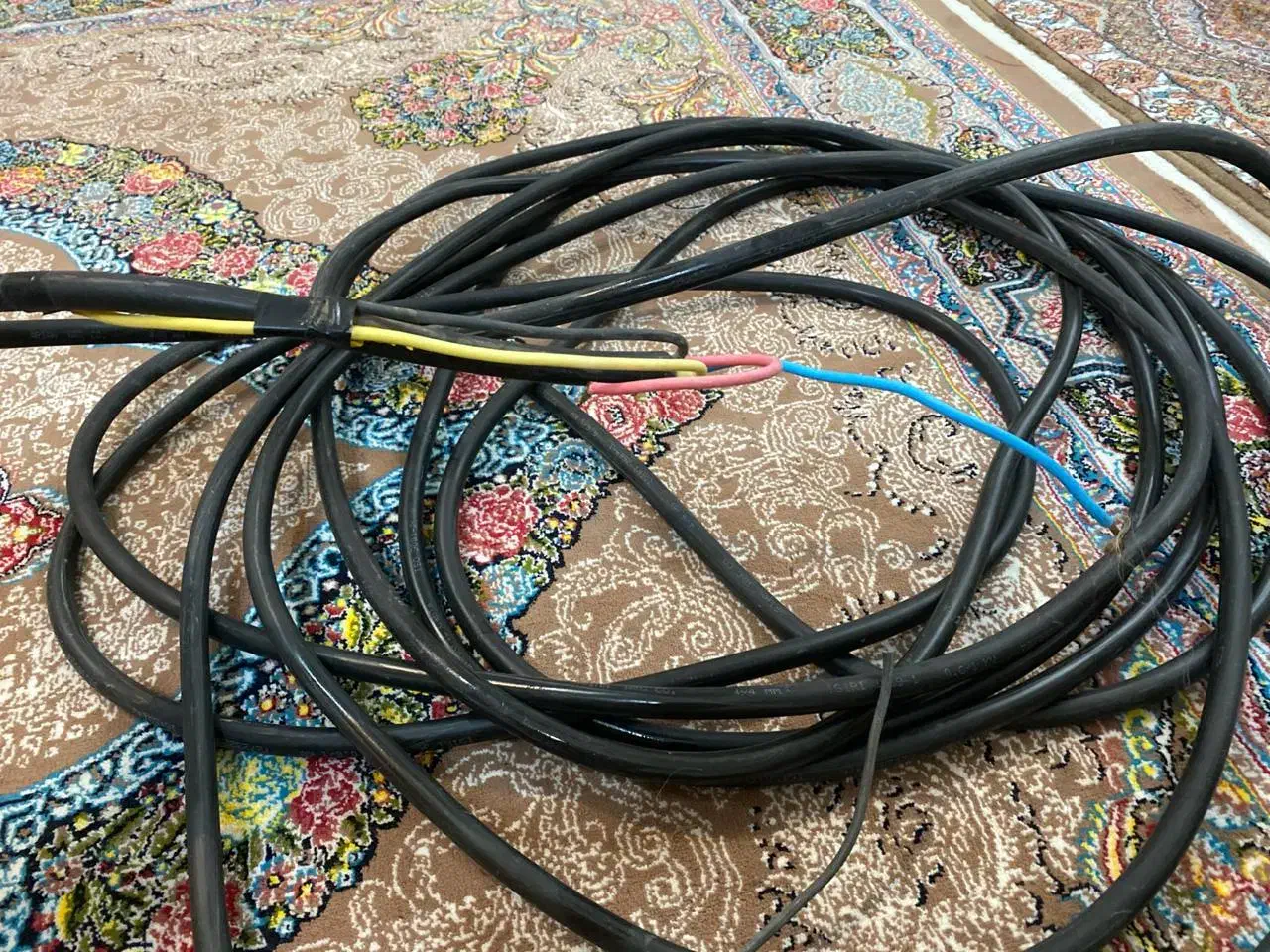 کابل برق 4در 4 افشان برای ماینر|قطعات و لوازم جانبی رایانه|باسمنج, |دیوار