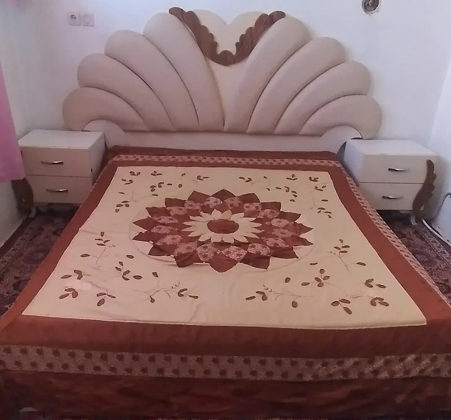 سرویس خواب|تخت و سرویس خواب|بیجار, |دیوار