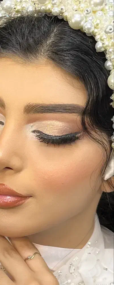 خدمات تخصصی عروس و همراهی تا ضمین 24ساعته بودن|خدمات آرایشگری و زیبایی|زابل, |دیوار