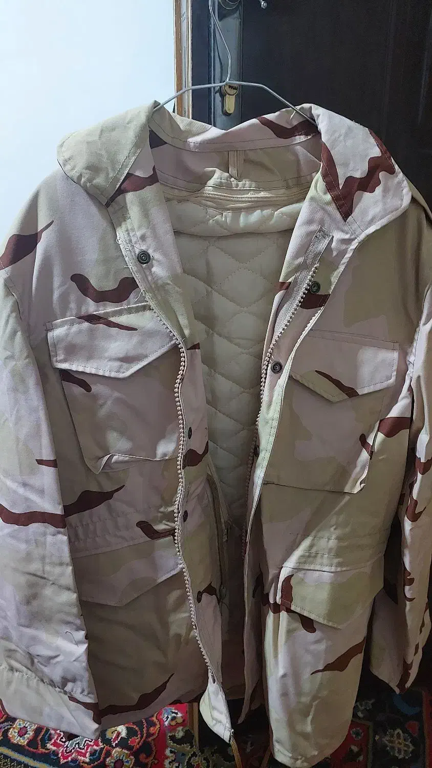 فروش اورکت مرزبانی به همراه یک دست لباس کامل|لباس|دهدشت, |دیوار