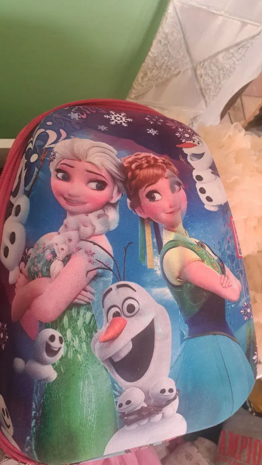 کیف وکفش ولباس بچگانه|کفش و لباس بچه|بیجار, |دیوار