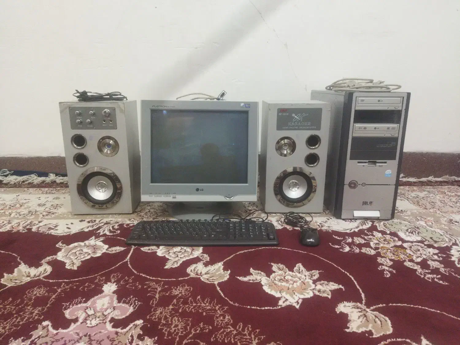 کامپیوتر  با تمام تجهیزات|رایانه رومیزی|ایذه, |دیوار