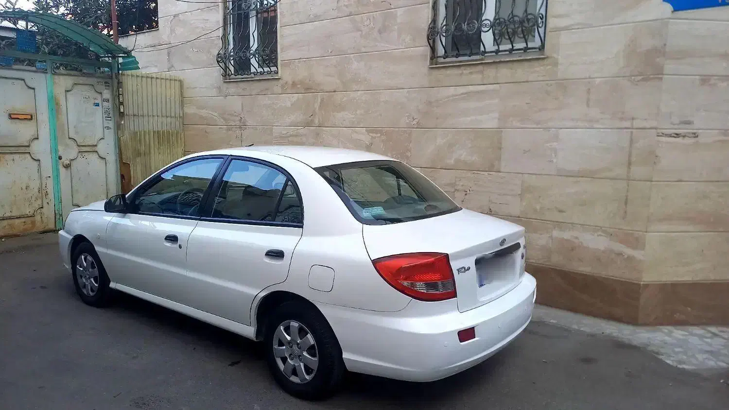 ریو کیاموتورز استثنایی|خودرو سواری و وانت|لاهیجان, بازکیاگوراب|دیوار