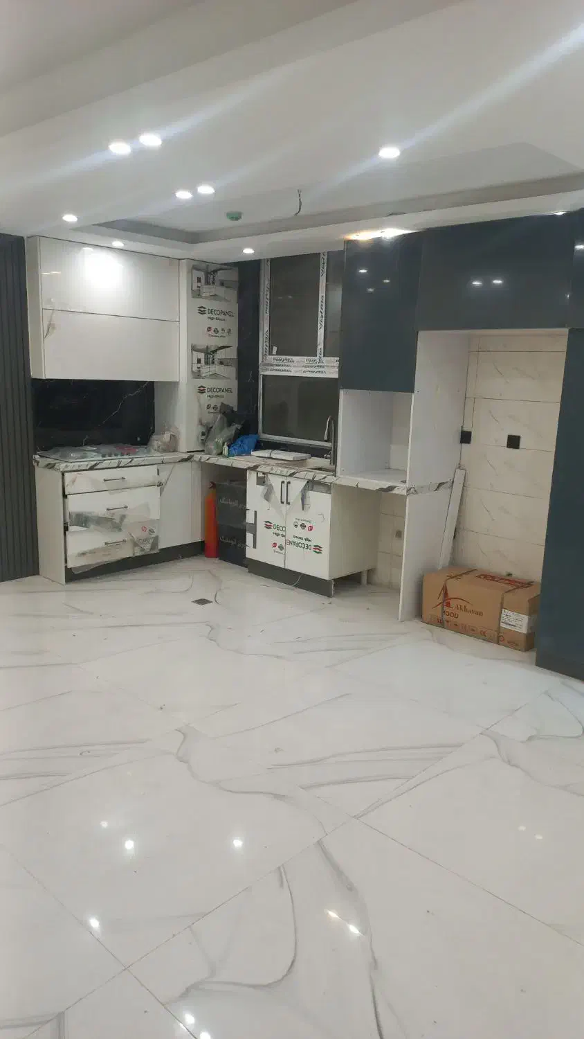 ۶۵ متر دو خواب سرباز ۳ پله به پایین|فروش آپارتمان|تهران, خواجه نظام الملک|دیوار