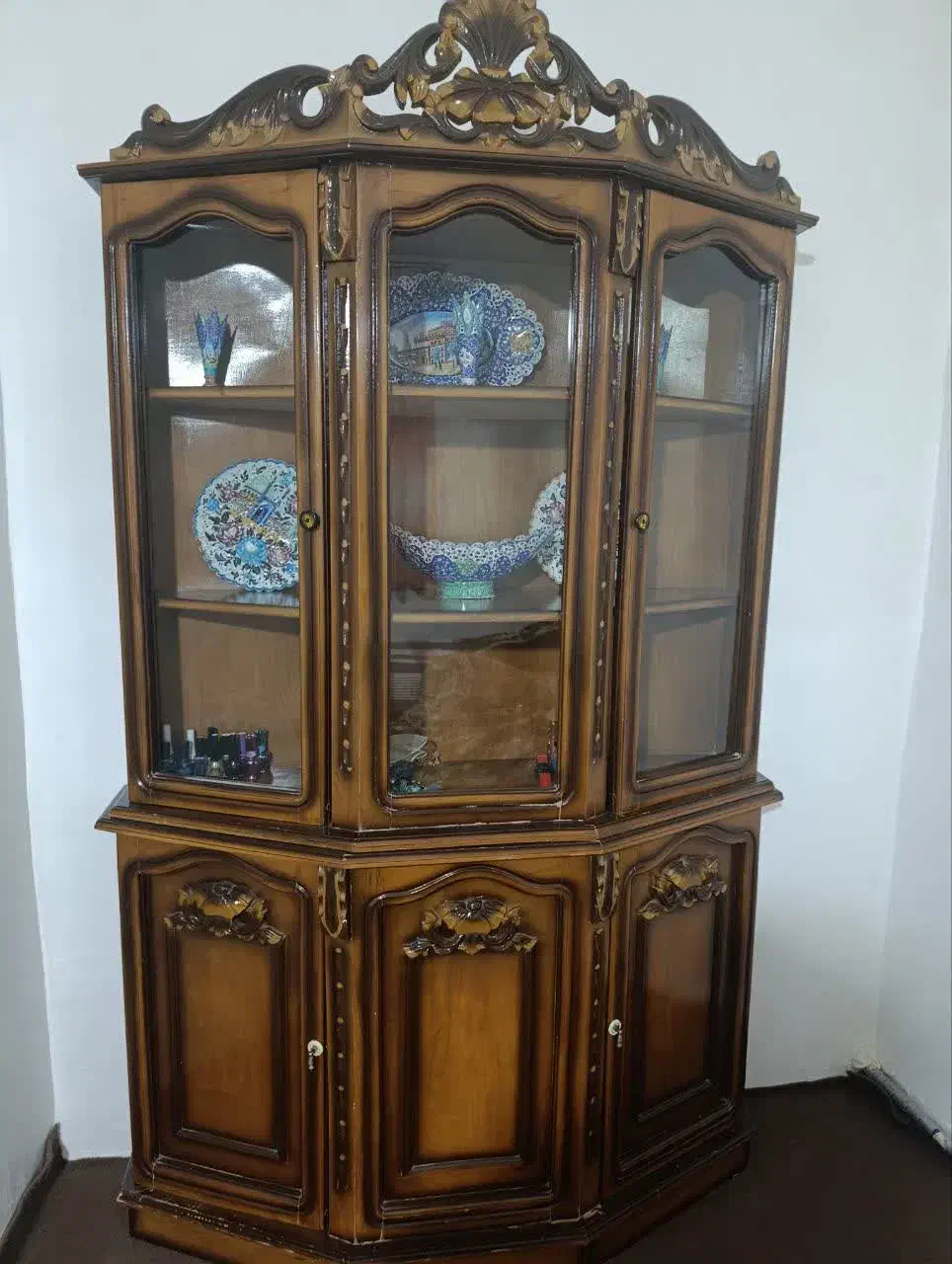 وسایل خانگی|بوفه، ویترین، کنسول|سلماس, |دیوار