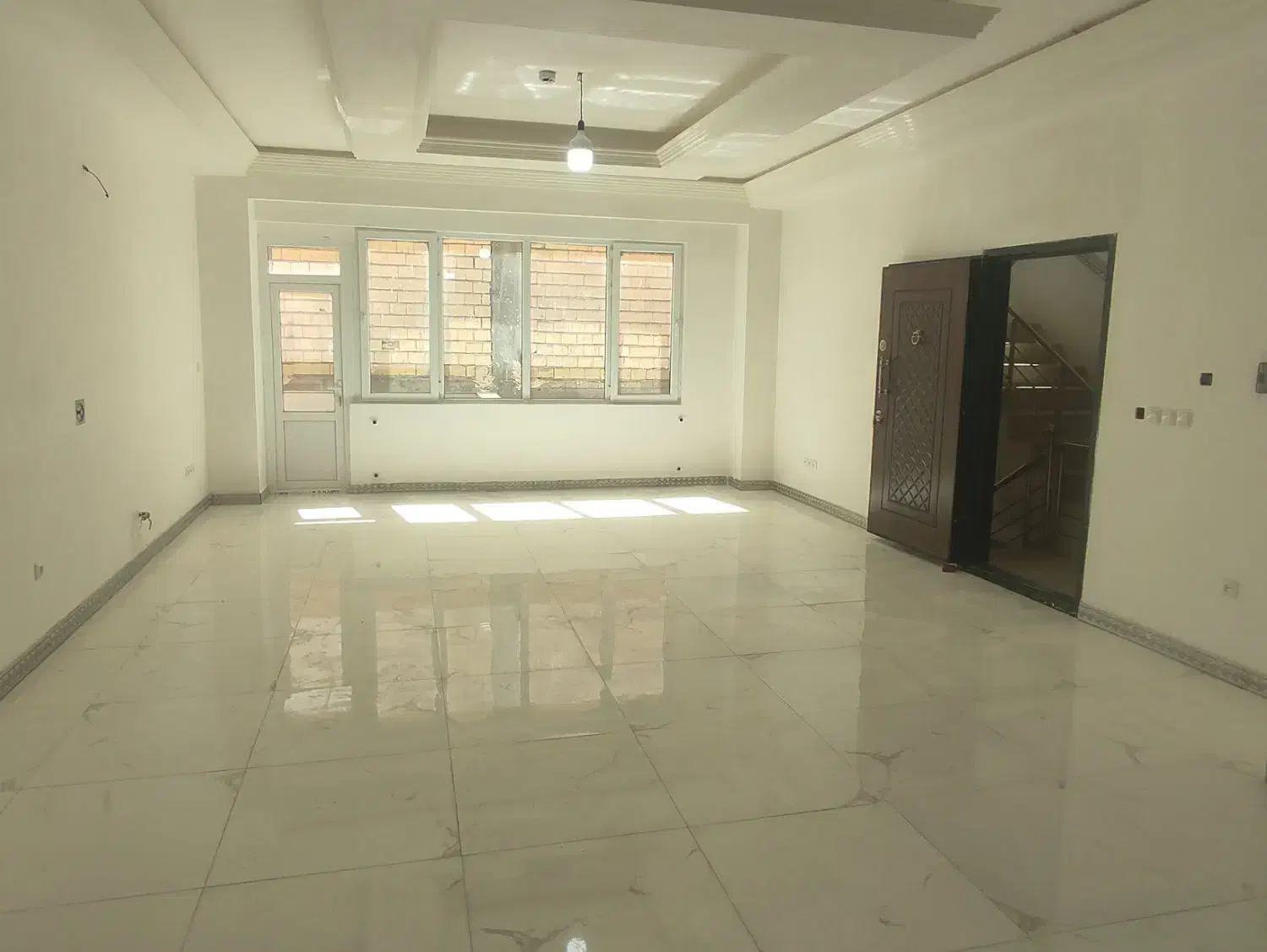 اپارتمان۱۰۸ متری سه خوابه|فروش آپارتمان|سنقر, |دیوار