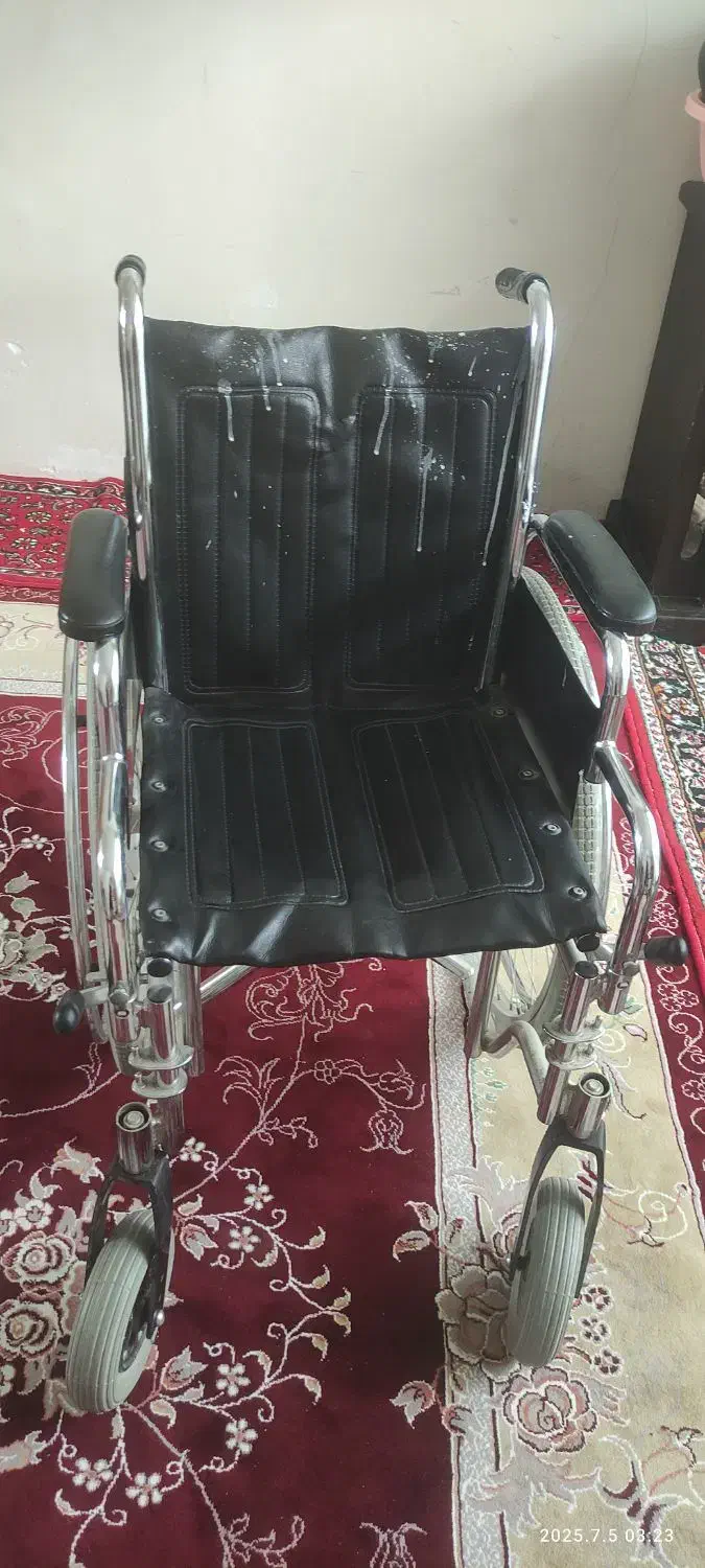 مبل تر و تمیز و قیمت مناسب|مبلمان خانگی و میز عسلی|گنبد کاووس, |دیوار