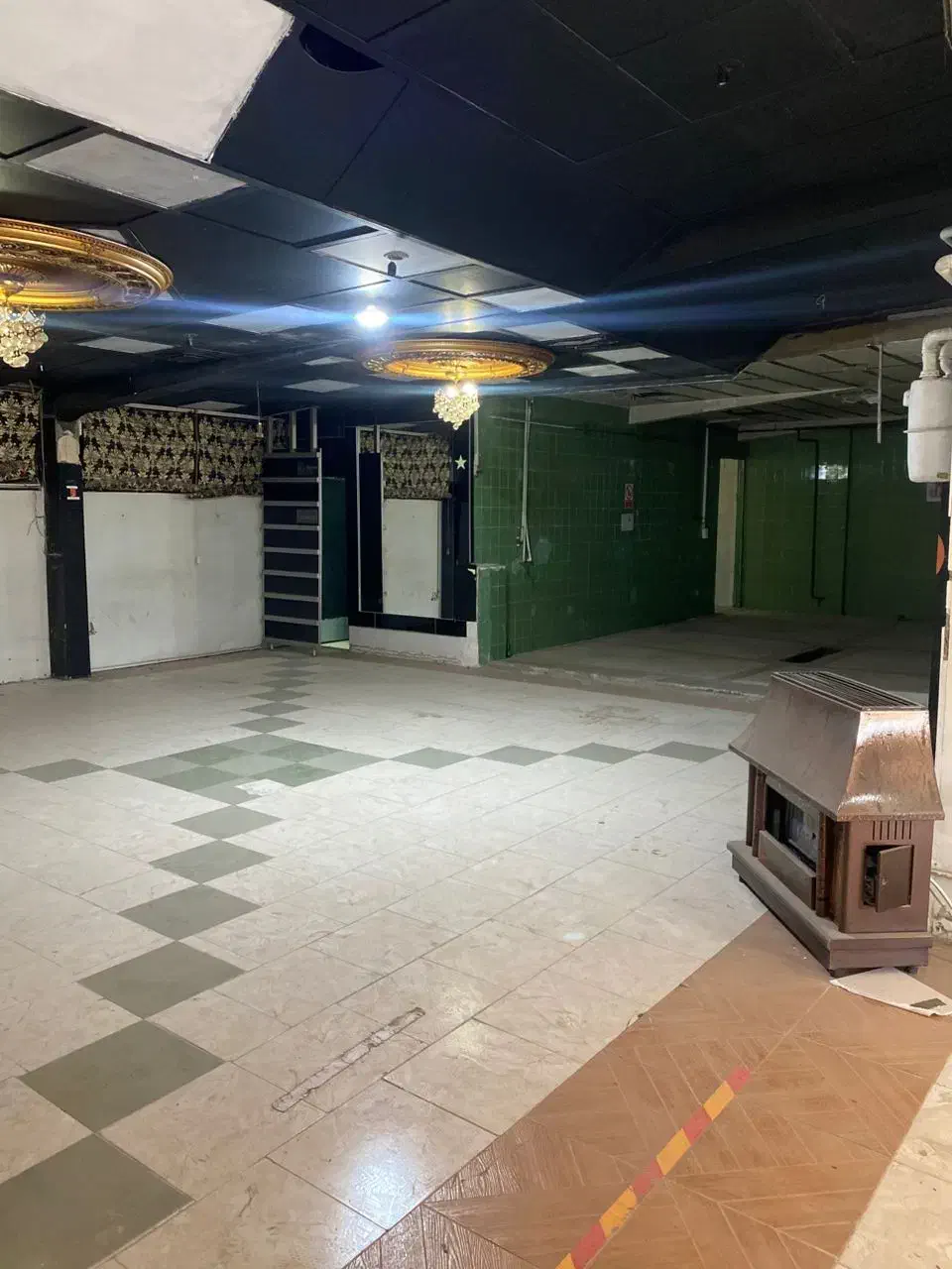 سوله 200mبهداشتی برق سفاز البرز املاک صنعتی لیا|اجارهٔ دفتر صنعتی، کشاورزی، تجاری|الوند, |دیوار