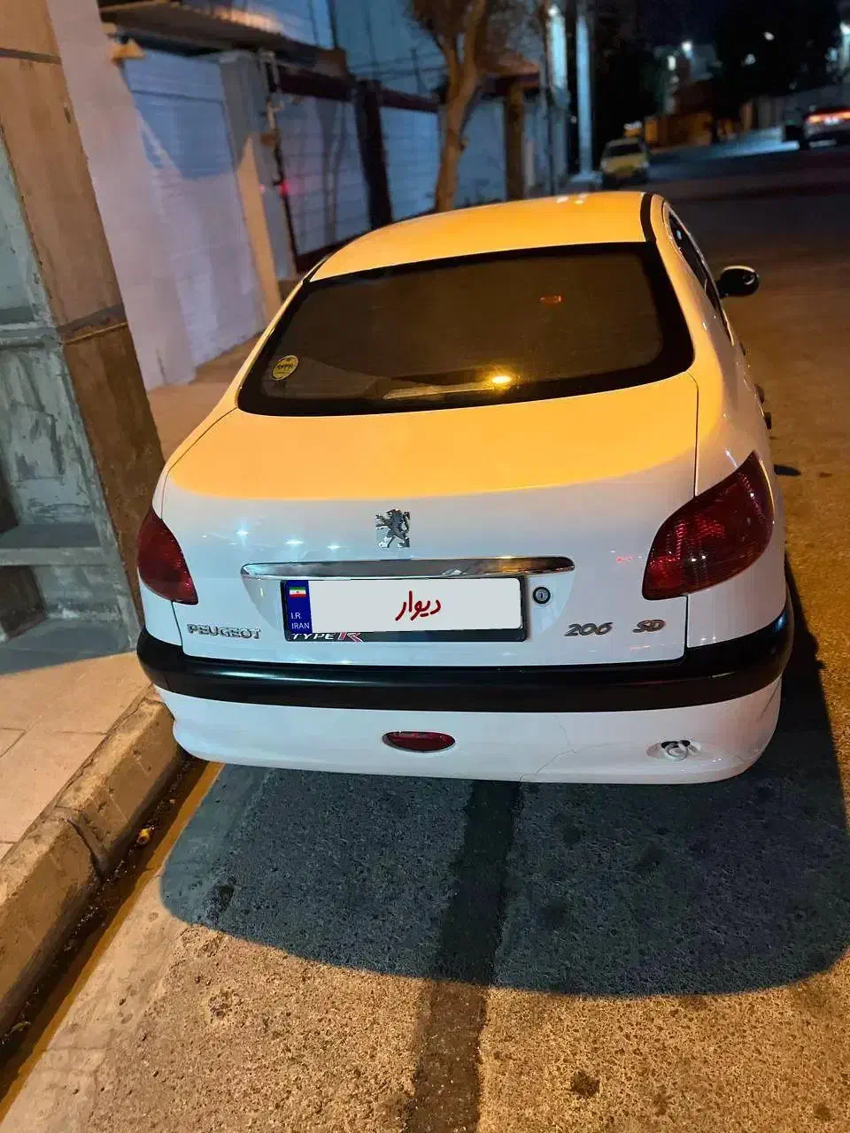 ۲۰۶sdv8 مشابه صفر|خودرو سواری و وانت|صدرا-فارس, فاز ۱|دیوار