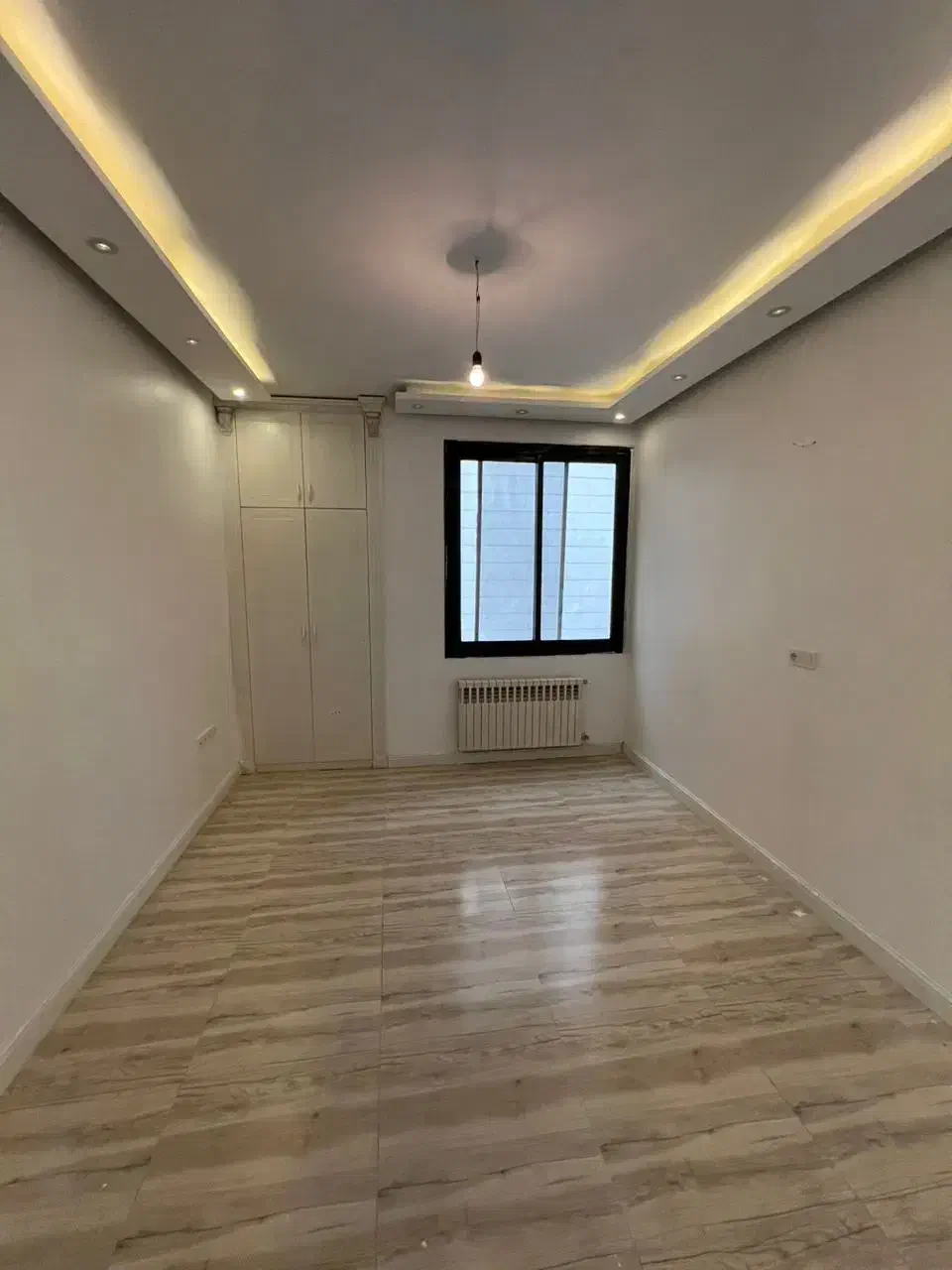 فرشته/۲۰۰متر/۳خواب/فول بازسازی/۲پارکینگ