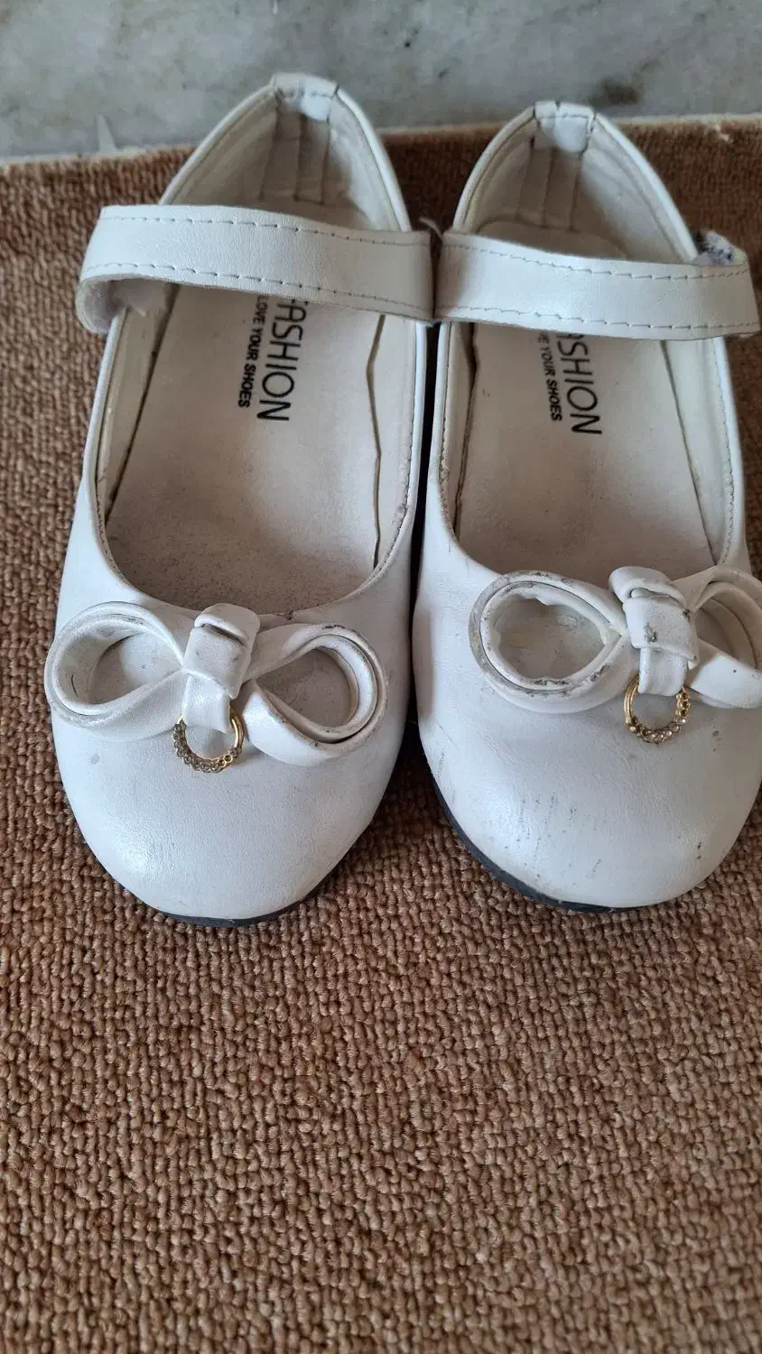 کفش دخترانه|کفش و لباس بچه|اصفهان, امامزاده اسماعیل|دیوار