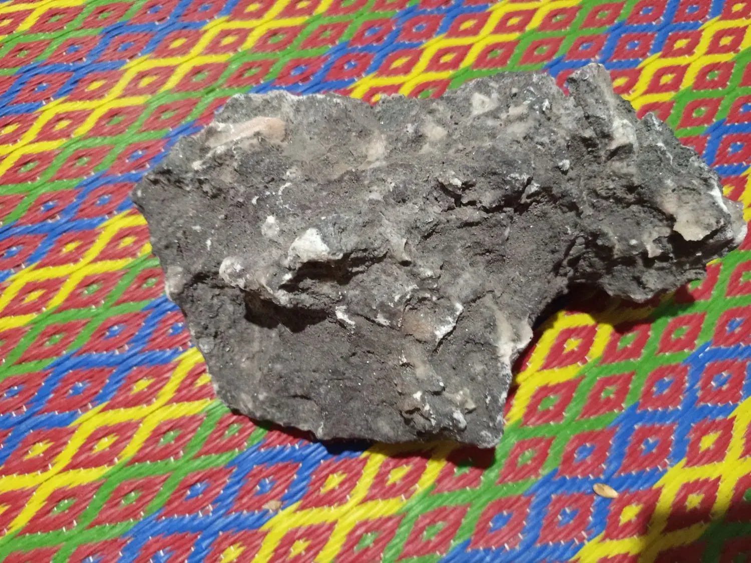 سنگ|کلکسیون اشیاء عتیقه|تخت, |دیوار