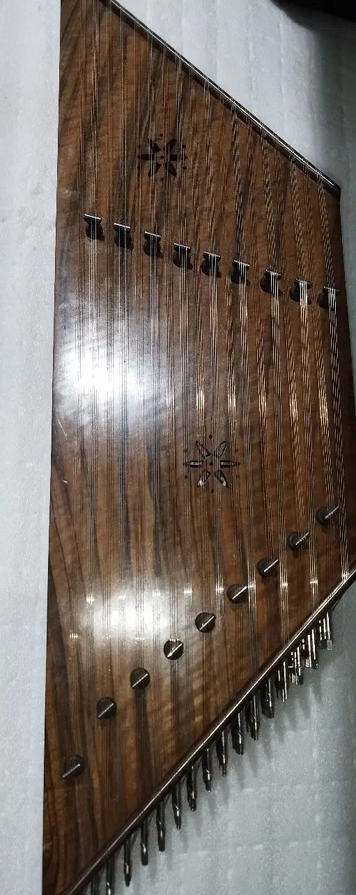 سنتور چوب گردو ۳ مهر|سازهای سنتی|تهران, میدان ولیعصر|دیوار