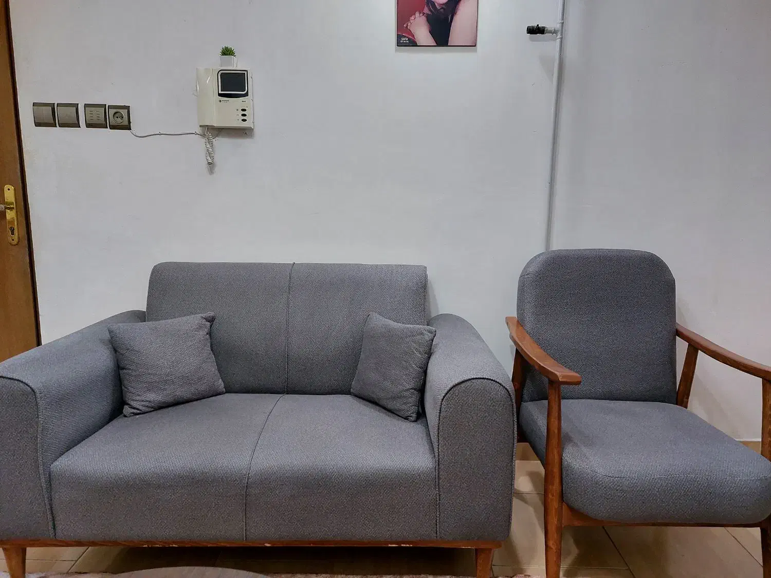 مبل مدل مینیمال|مبلمان خانگی و میز عسلی|رشت, جهاد|دیوار