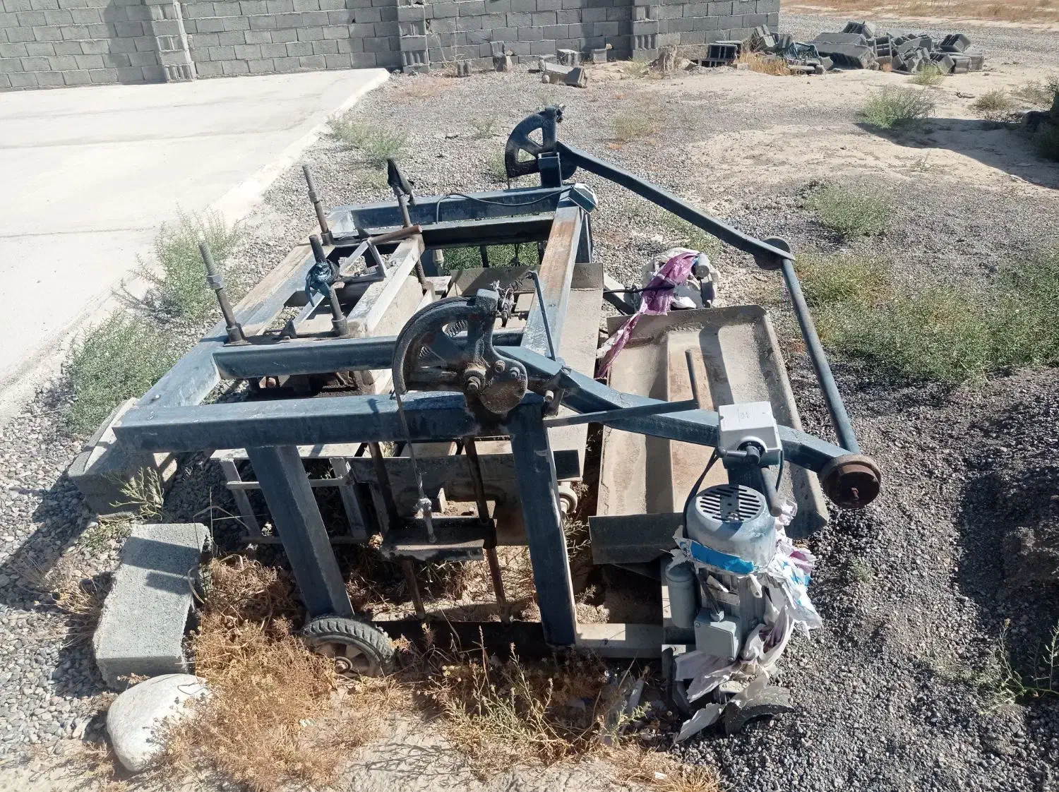 دستگاه بلوک زنی|ماشینآلات صنعتی|تبریز, |دیوار