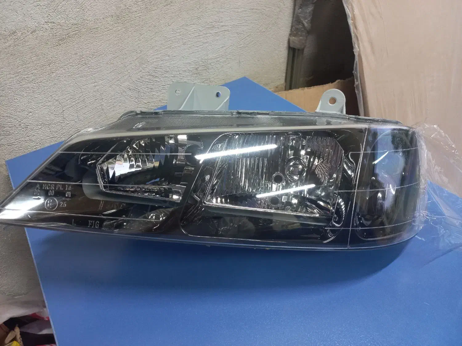 کاپوت جلو ۲۰۶ همگام فقط ۴/۳۰۰|قطعات یدکی و لوازم جانبی|رشت, حومه رشت|دیوار