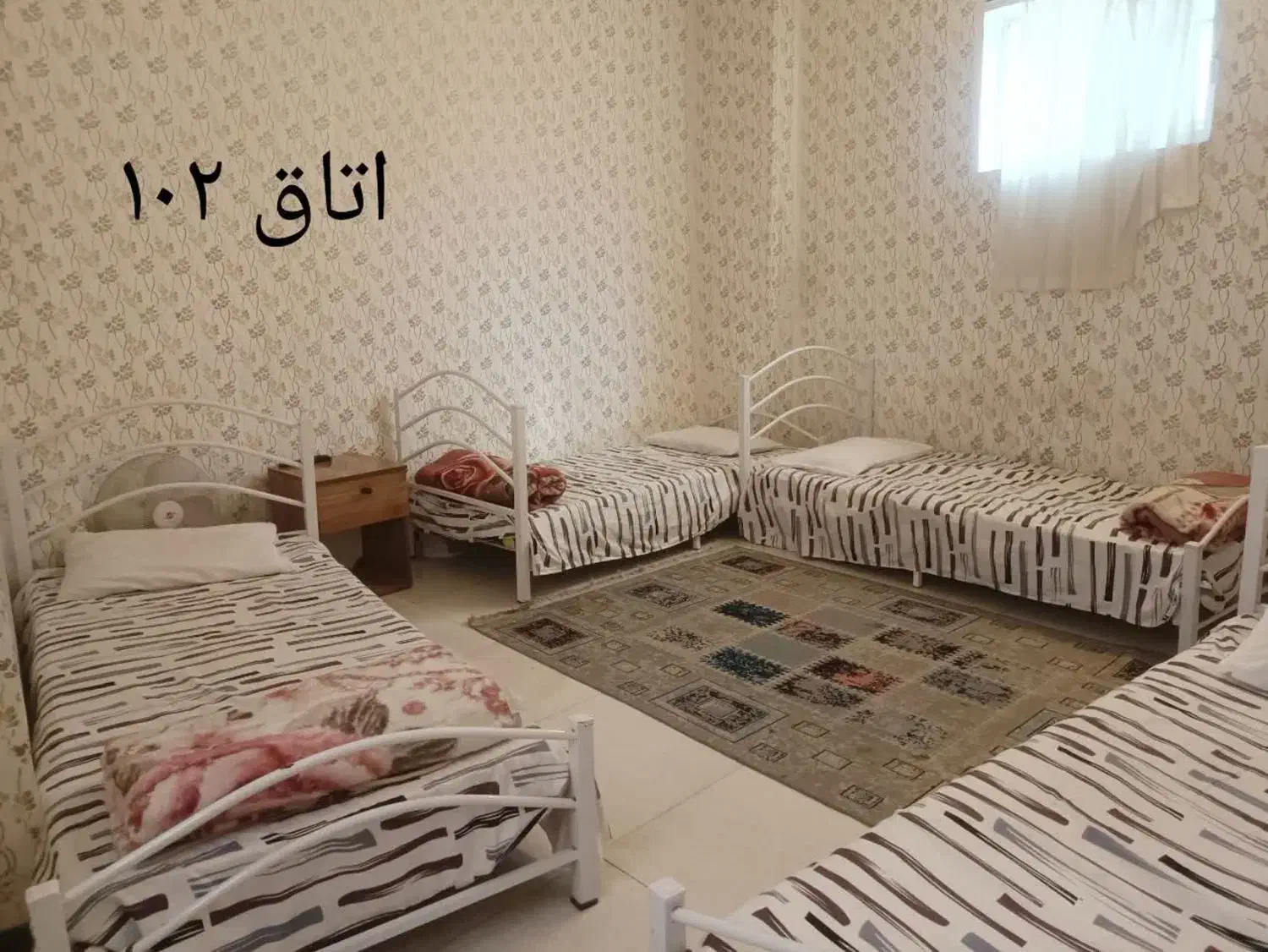 خانه مسافر|اجارهٔ کوتاه‌مدت آپارتمان و سوئیت|مشهد, عیدگاه|دیوار
