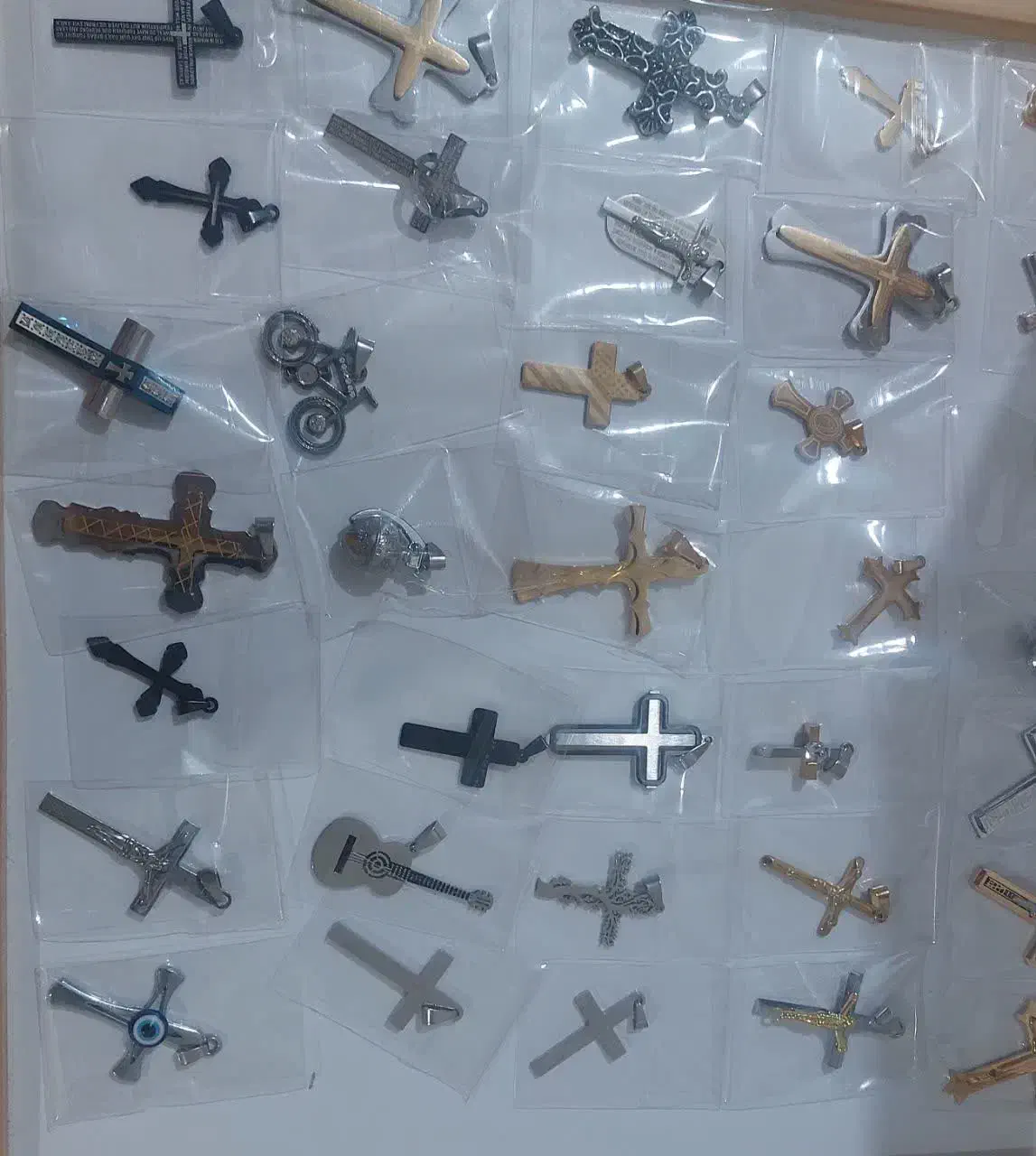 فروش کلی زنجیر و پلاک وجزئی ب مناسبت روز مادر و زن|جواهرات|مشهد, فردوسی|دیوار