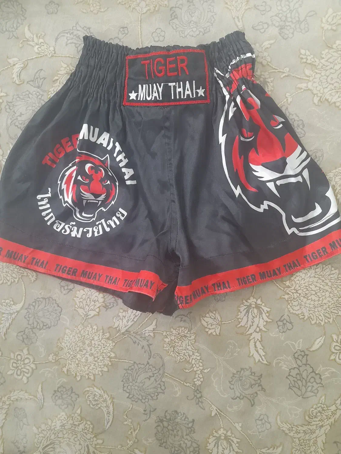 ست رزمی بوکس تایلندی|تجهیزات ورزشی|هشتگرد, هشتگرد قدیم|دیوار