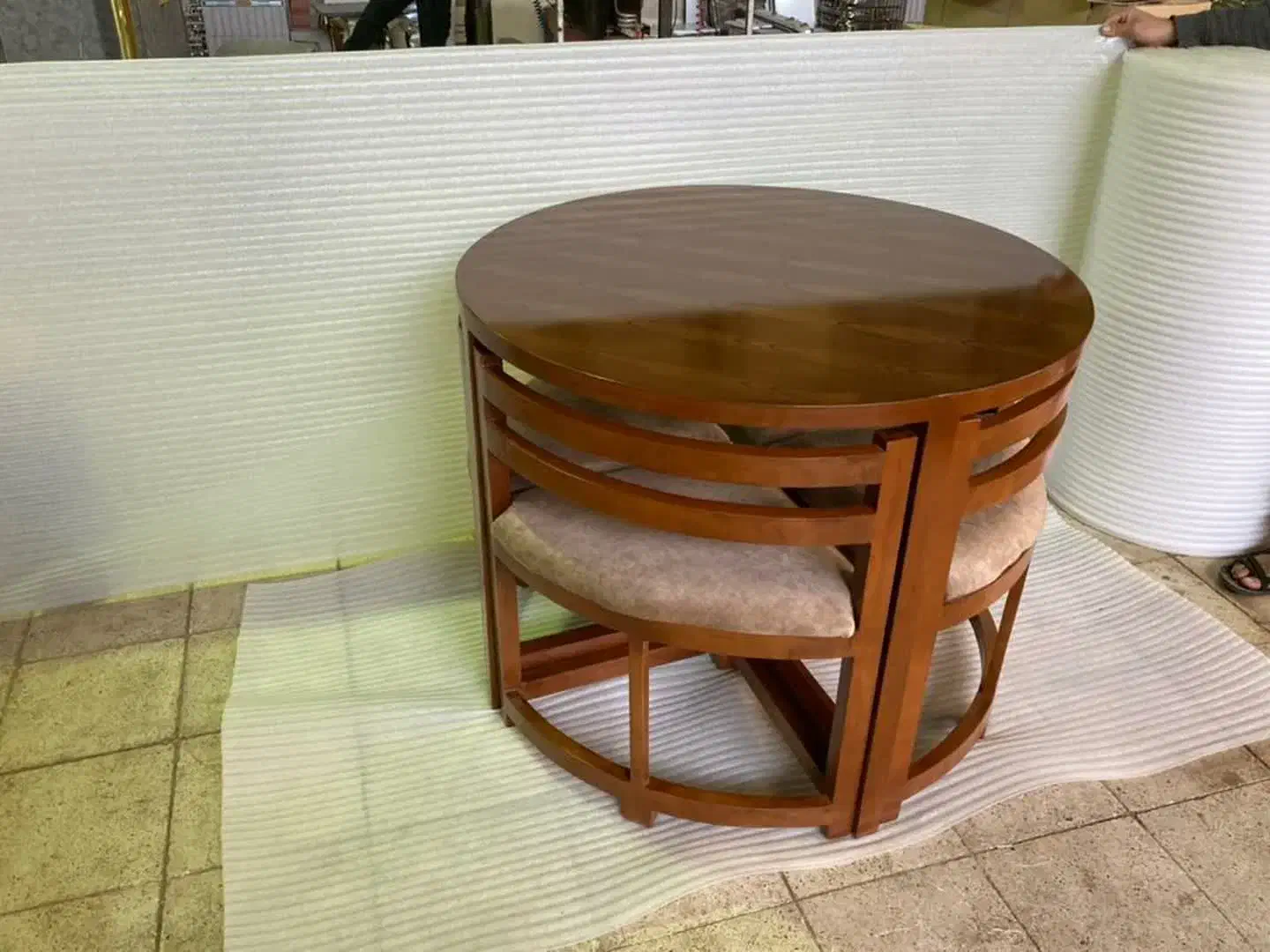 میز نهارخوری کم جا|میز و صندلی غذاخوری|بم, |دیوار