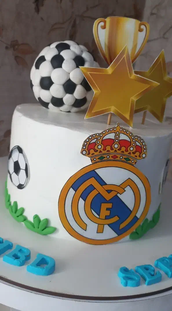 کیک تولد خانگی|خدمات پذیرایی، مراسم|نظرآباد, رسالت|دیوار