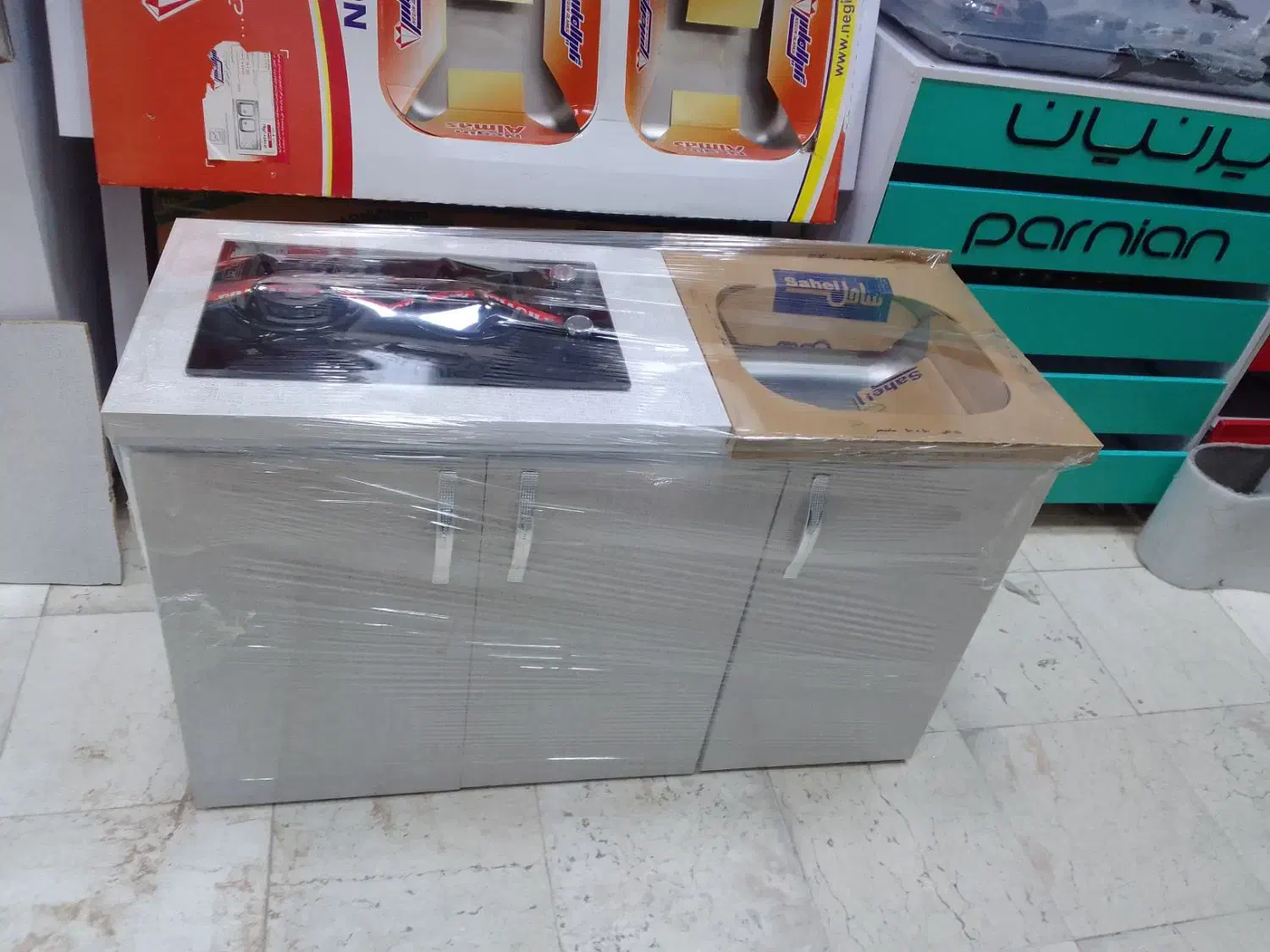 کابینت ۱۲۰ در ۵۰ با سینک و دوشعله|مصالح و تجهیزات ساختمان|تهران, عبدلآباد|دیوار