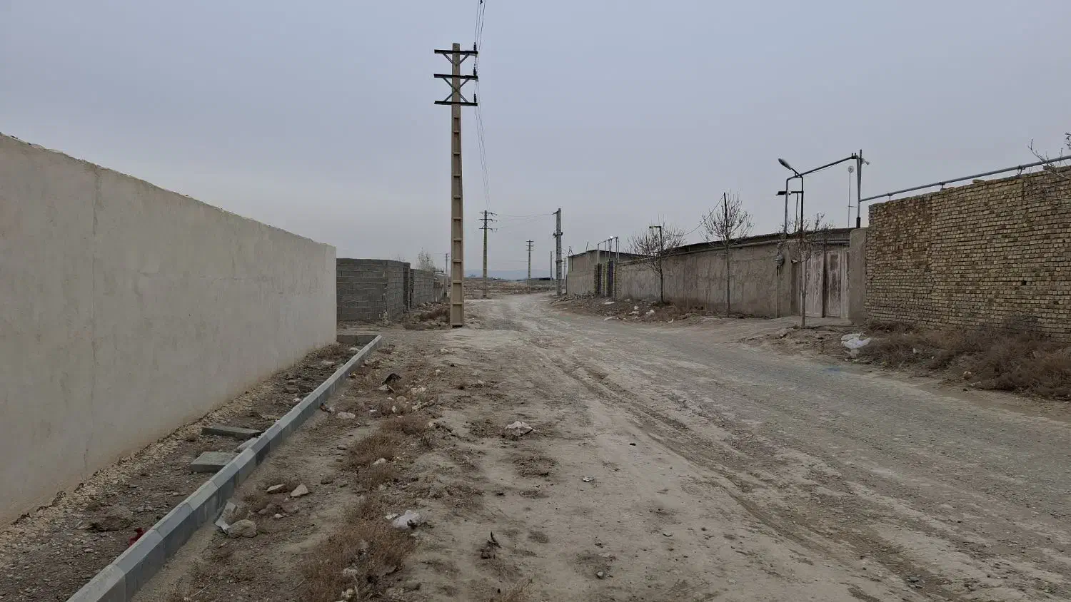 زمین ۴دیواری مناسب گلخانه و دامداری و سرمایه گذاری|فروش دفتر صنعتی، کشاورزی، تجاری|نظرآباد, نجم آباد|دیوار