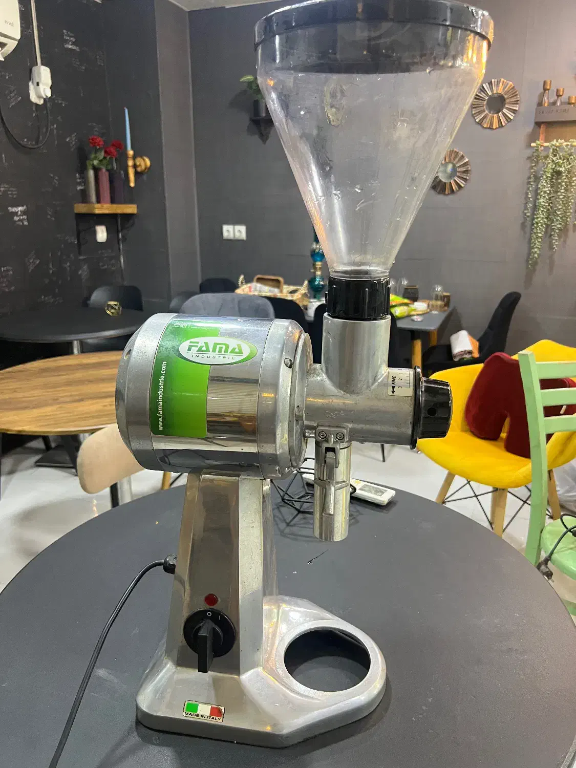 آسیاب قهوه فله زن فاما ایتالیایی|کافیشاپ و رستوران|بندرعباس, |دیوار