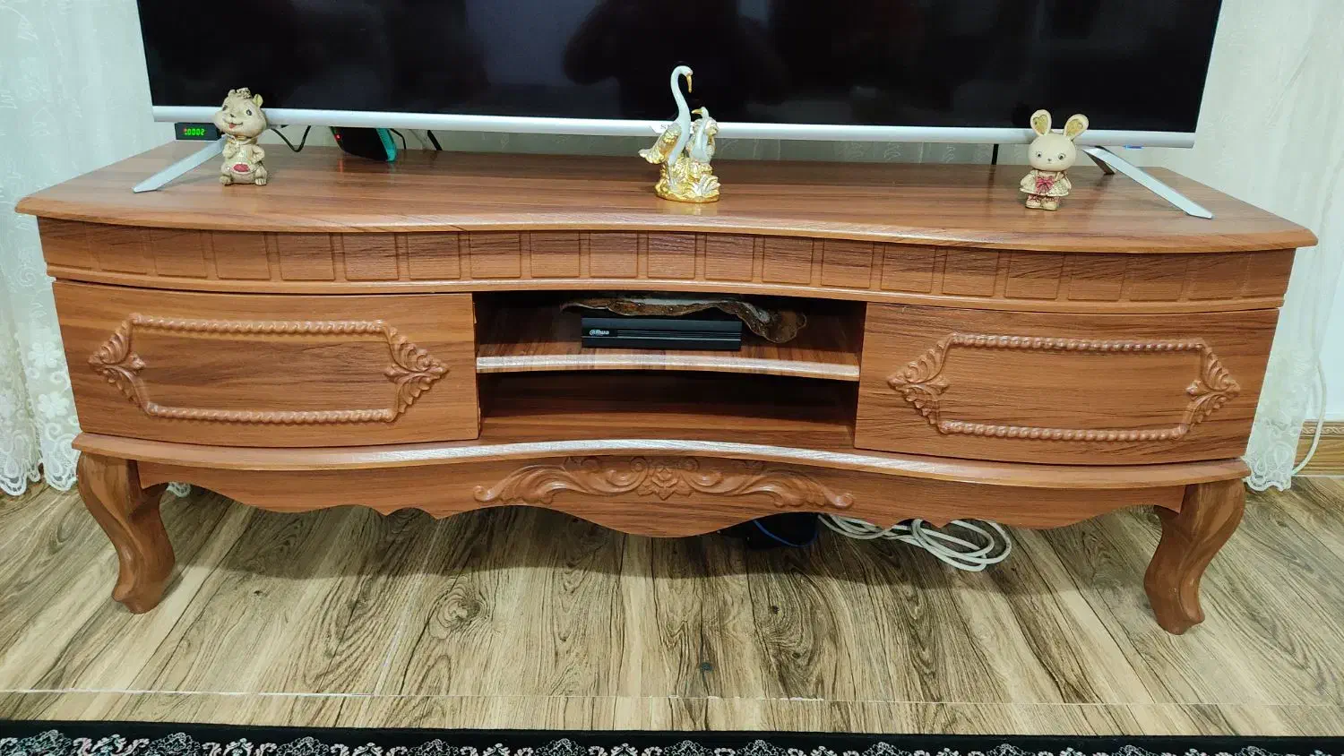 میز تلویزیون|میز تلویزیون|ماسال, |دیوار