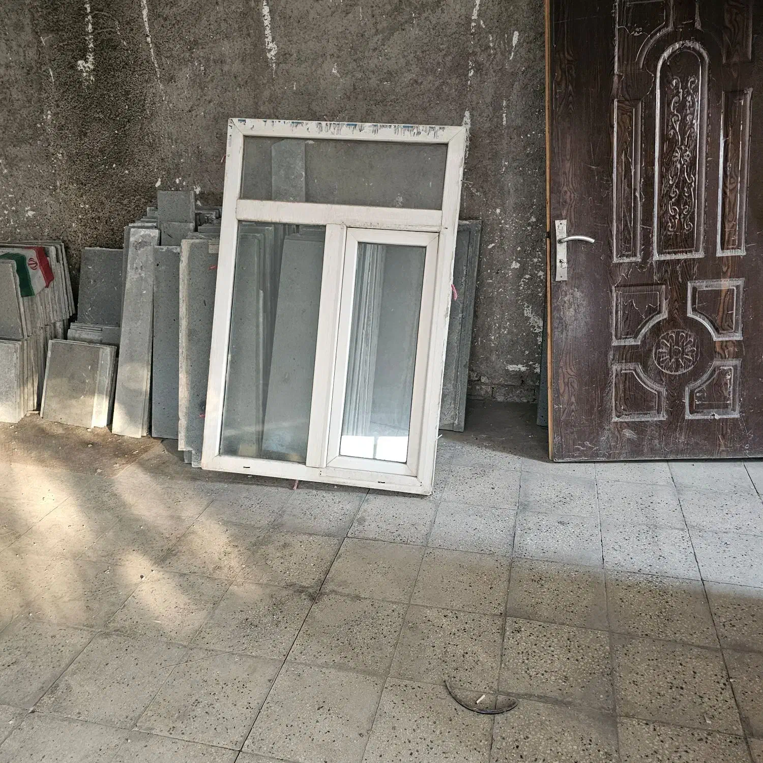 تعدادی و پنجره پی‌وی‌سی با شیشه‌|مصالح و تجهیزات ساختمان|پاکدشت, پاکدشت (مامازند)|دیوار