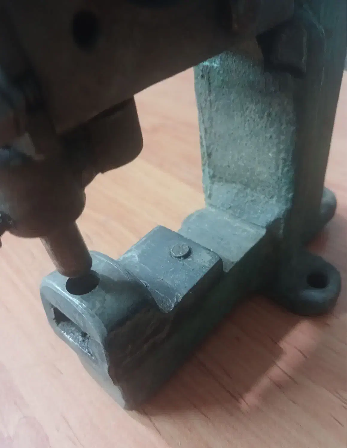 پرس دستی سمبه طرح دار مثل ستاره و ماه|ابزارآلات|مشهد, چهارچشمه|دیوار