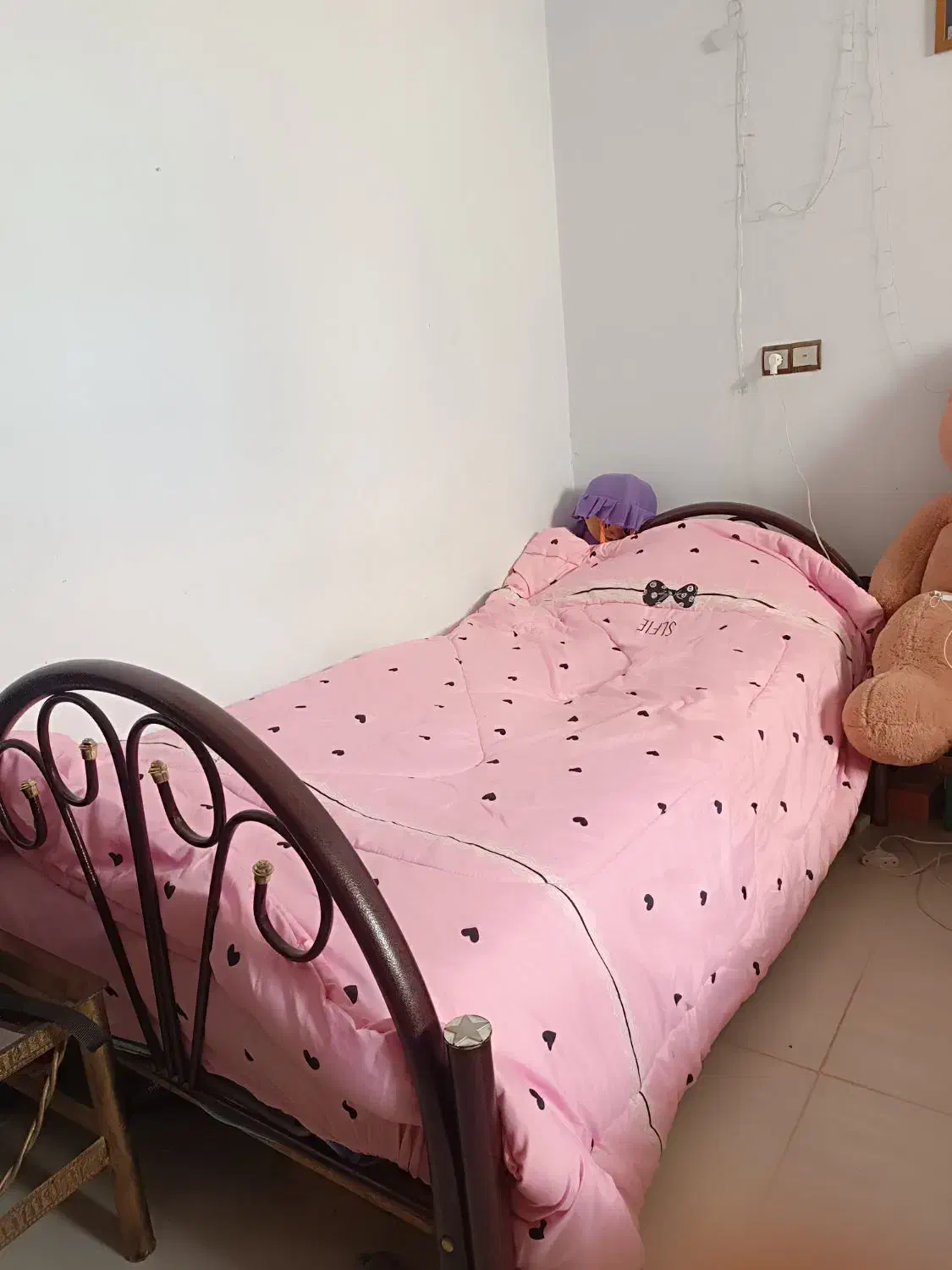 تخت فلزی فرفورژه یک نفره|تخت و سرویس خواب|شاهرود, |دیوار